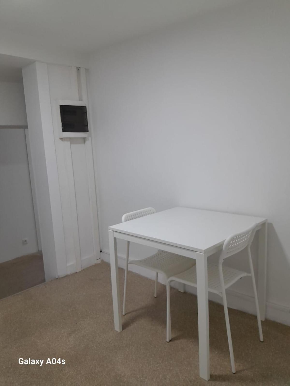 The Boulevard Apartment Sleeps 4 Bruksela Zewnętrze zdjęcie